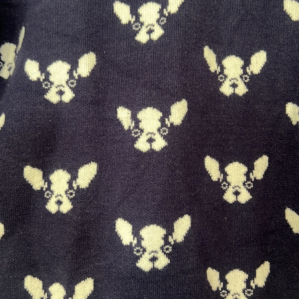 French bulldog pattern V-neck sweater - Picture 3 of 8